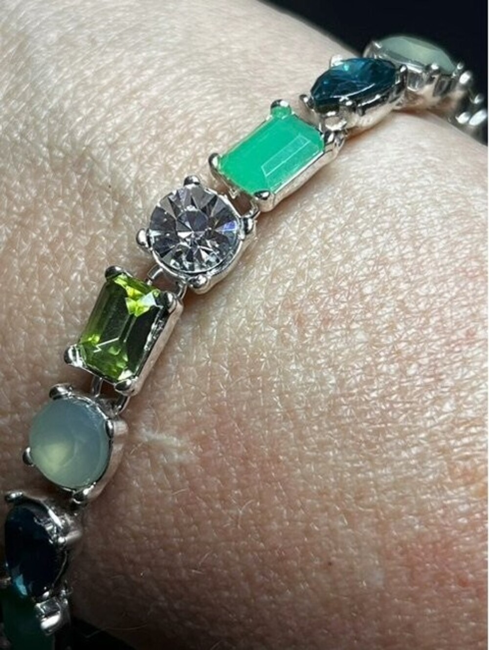 B6960 9w Fashion Tennis Bracelet Multi Color Gemstone Crystal Silver Tone 7.5"